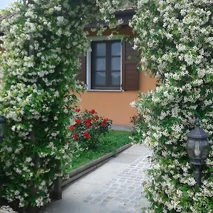 Farm stay Cascina Aguzza, Oleggio